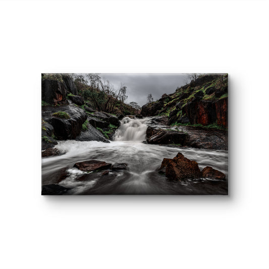 Nyaania Creek Falls – Winter Mood Edition